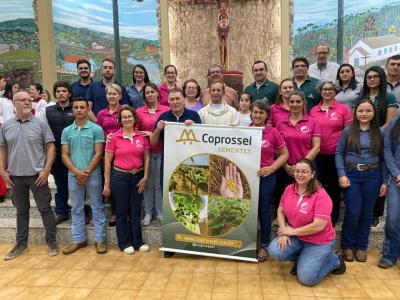 Fé e devoção marcam o 4º dia da Novena em honra a Nossa Senhora Aparecida em Laranjeiras do Sul